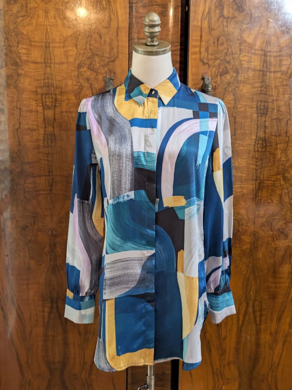Chicos Painted City Blouse 4/6 0 Abstract Brushstroke Satin Tunic Art to Wear